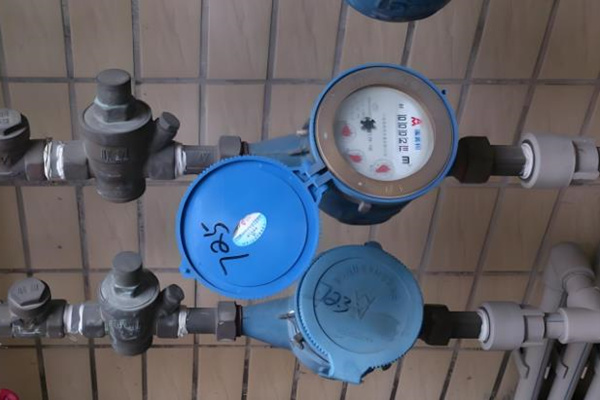 電子遠傳水表選購技巧，30年水表專家經驗總結！
